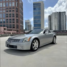 2005 Cadillac XLR RWD  64077 Miles