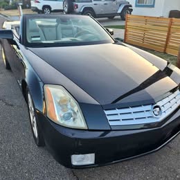 2004 Cadillac XLR - Convertible 2D