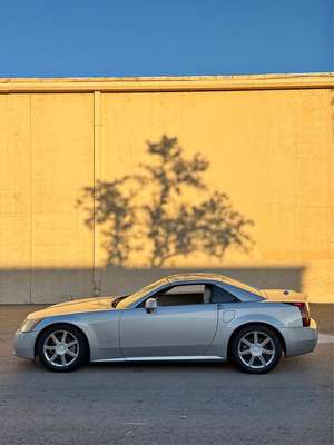 2005 Cadillac XLR - Convertible 2D