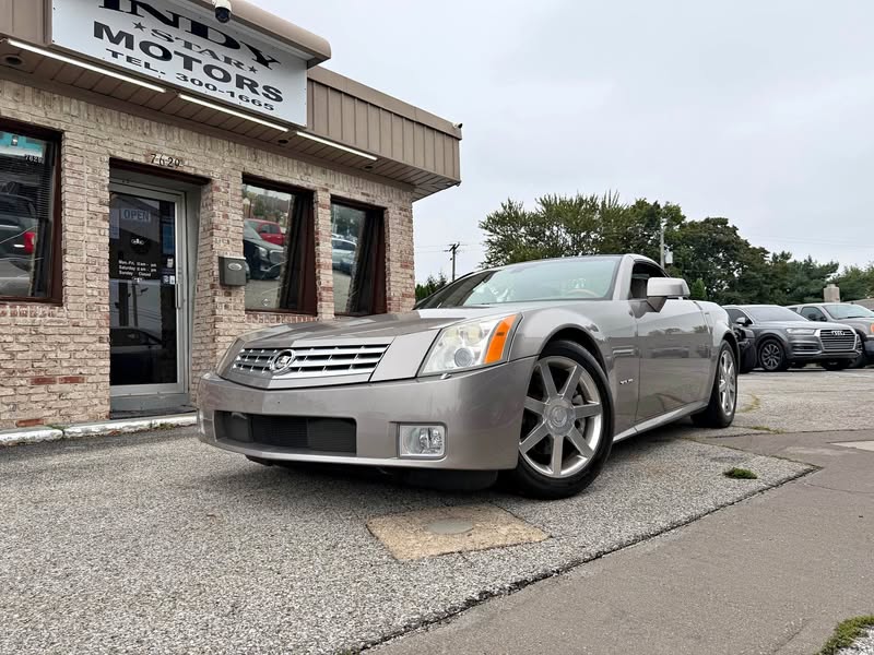 2004 Cadillac XLR - Convertible 2D