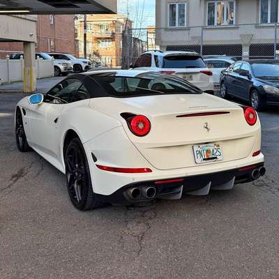 2016 Ferrari California - T