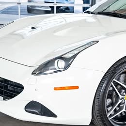 2016 Ferrari California T