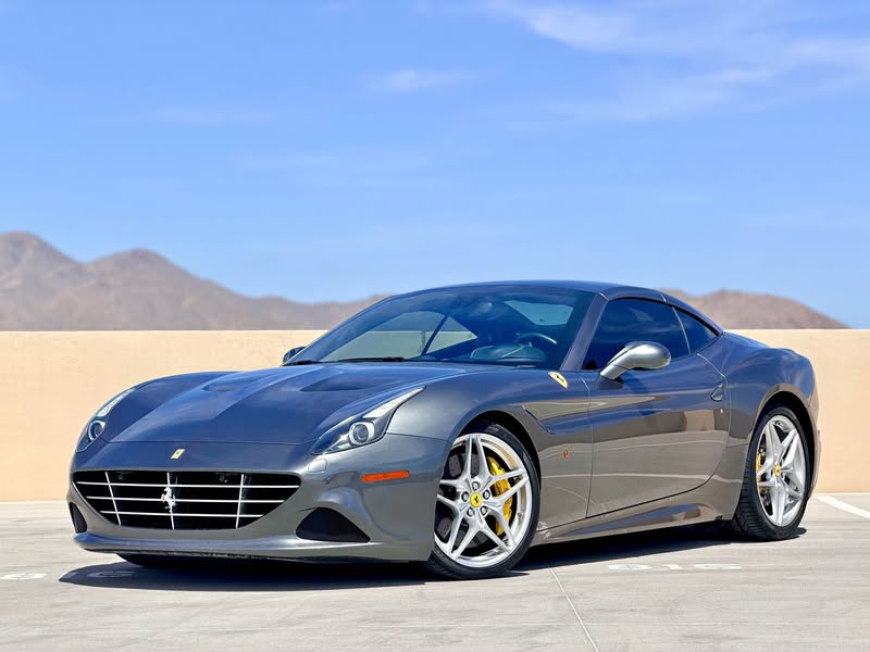 2015 Ferrari California - T