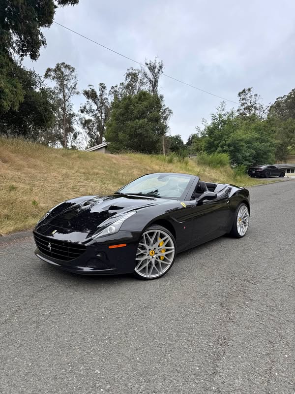 2016 Ferrari California - T Convertible 2D