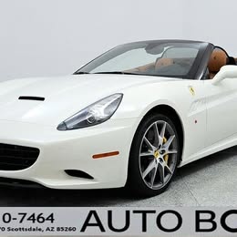 2014 Ferrari California Base