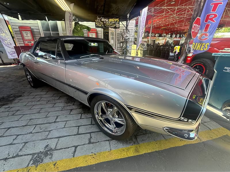 1967 Chevrolet Camaro - Coupe 2D