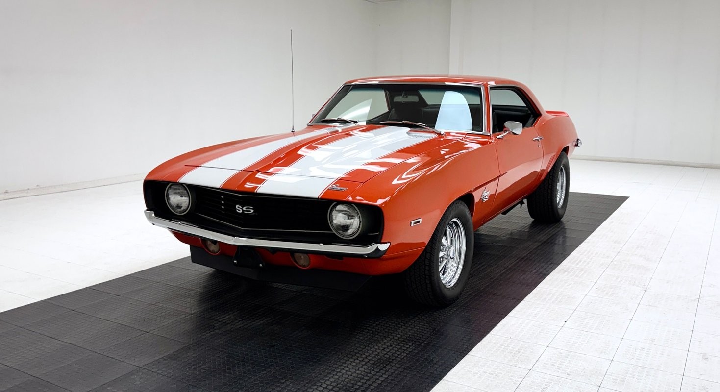 1969 Chevrolet Camaro SS Tribute