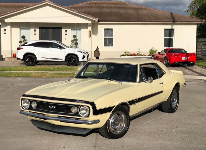1967 Chevrolet Camaro - Coupe 2D