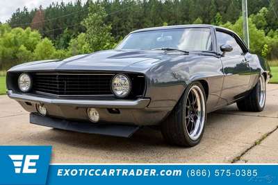 1969 Chevrolet Camaro Restomod LS3