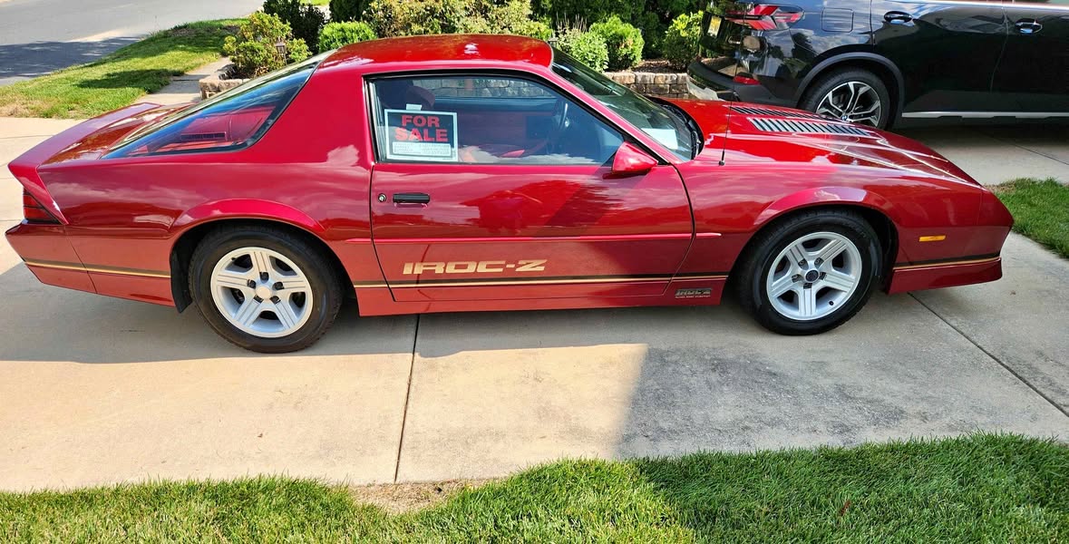 1990 Chevrolet Camaro - Coupe 2D