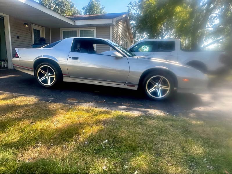 1985 Chevrolet Camaro - Z\/28 Coupe 2D