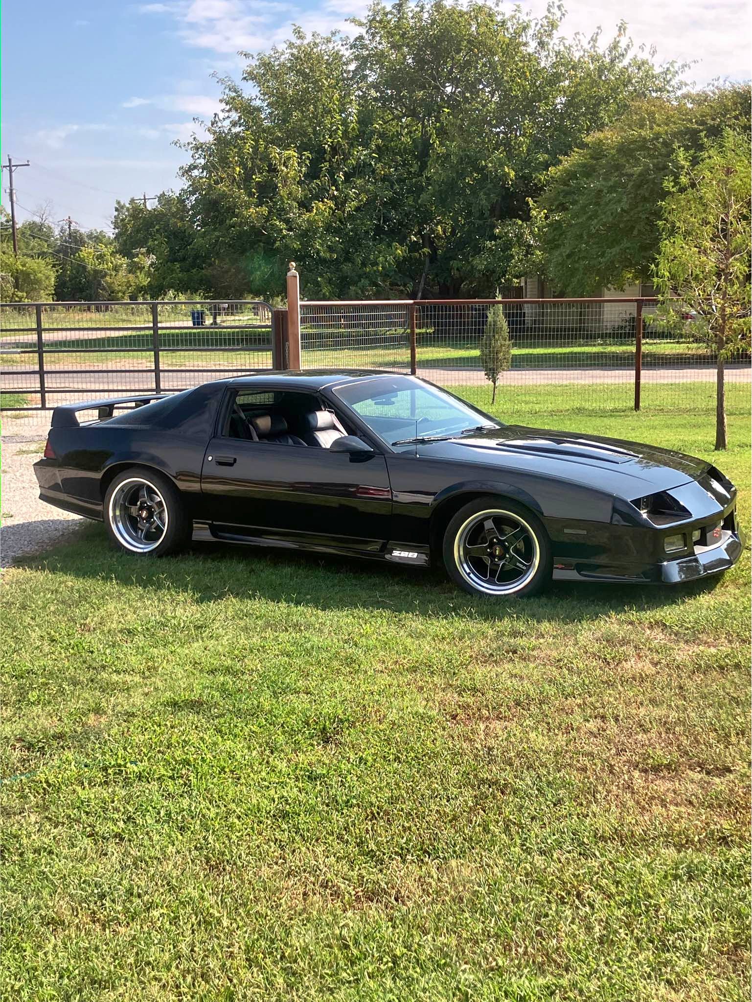 1991 Chevrolet Camaro - Coupe 2D