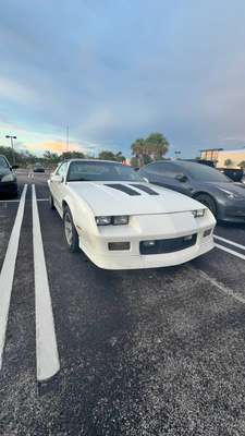 1989 Chevrolet Camaro - 5.7 IROC