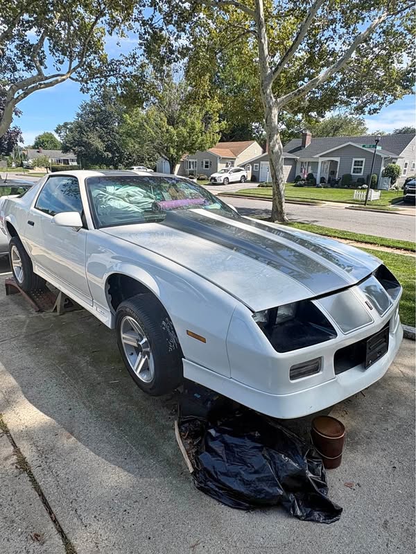 1987 Chevrolet Camaro - Iroc Z28