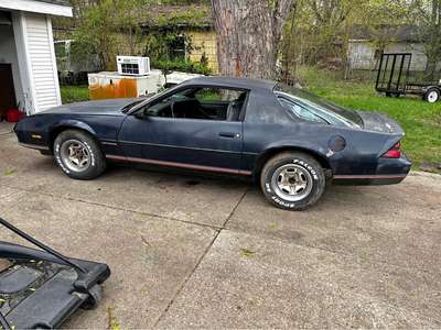 1987 Chevrolet Camaro - Coupe 2D