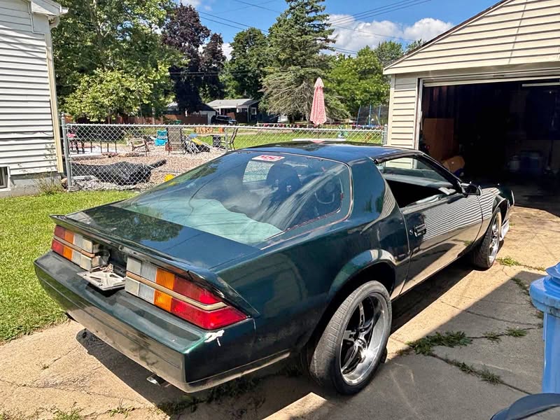 1986 Chevrolet Camaro - Coupe 2D