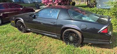 1991 Chevrolet Camaro - Black