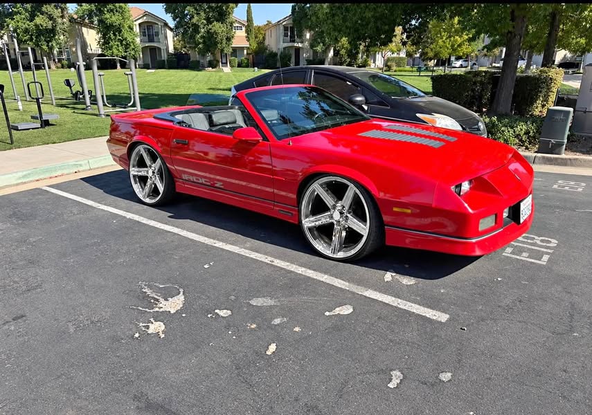 1988 Chevrolet Camaro - Irocz