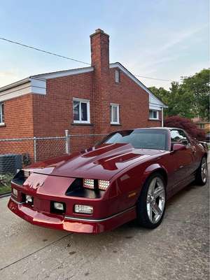 1988 Chevrolet Camaro - Iroc