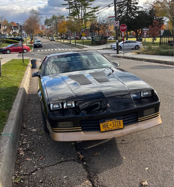 1985 Chevrolet Camaro - LS Coupe 2D