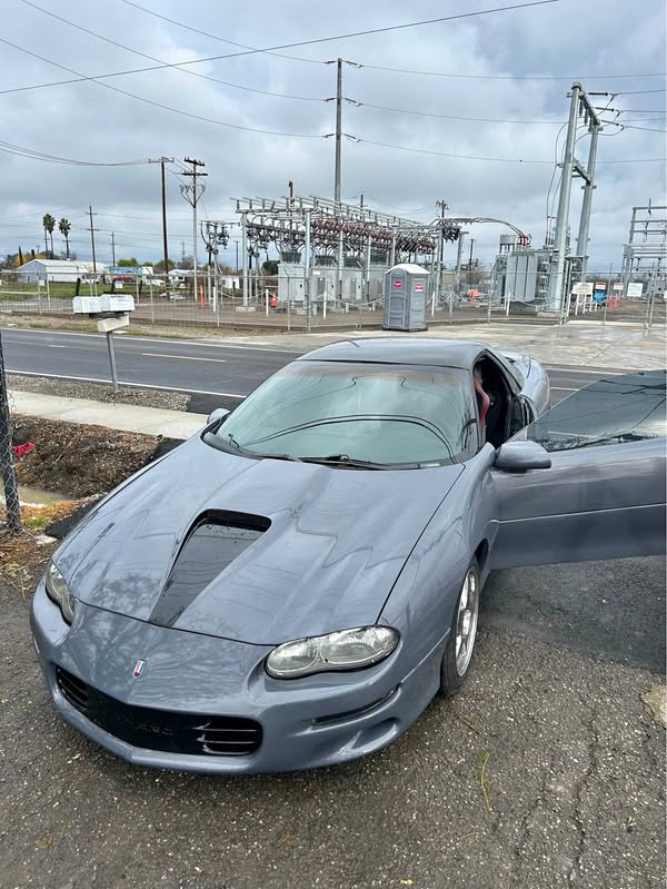 2000 Chevrolet Camaro - Coupe 2D