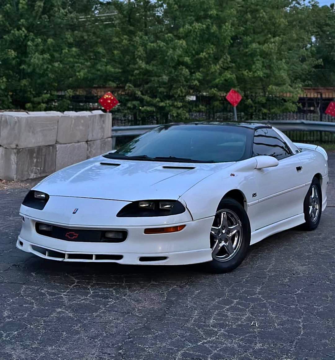 1997 Chevrolet Camaro - Coupe 2D
