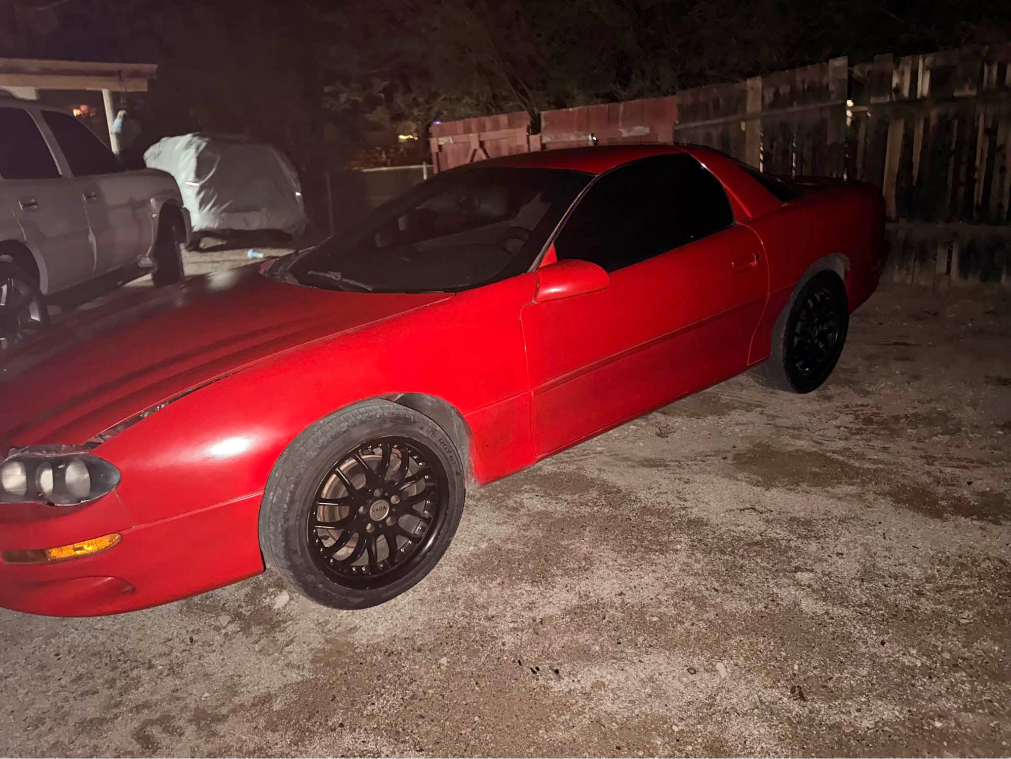 2000 Chevrolet Camaro - Coupe 2D