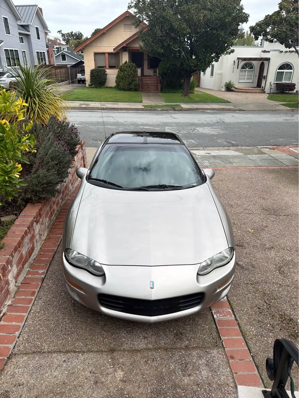 2000 Chevrolet Camaro - Coupe 2D