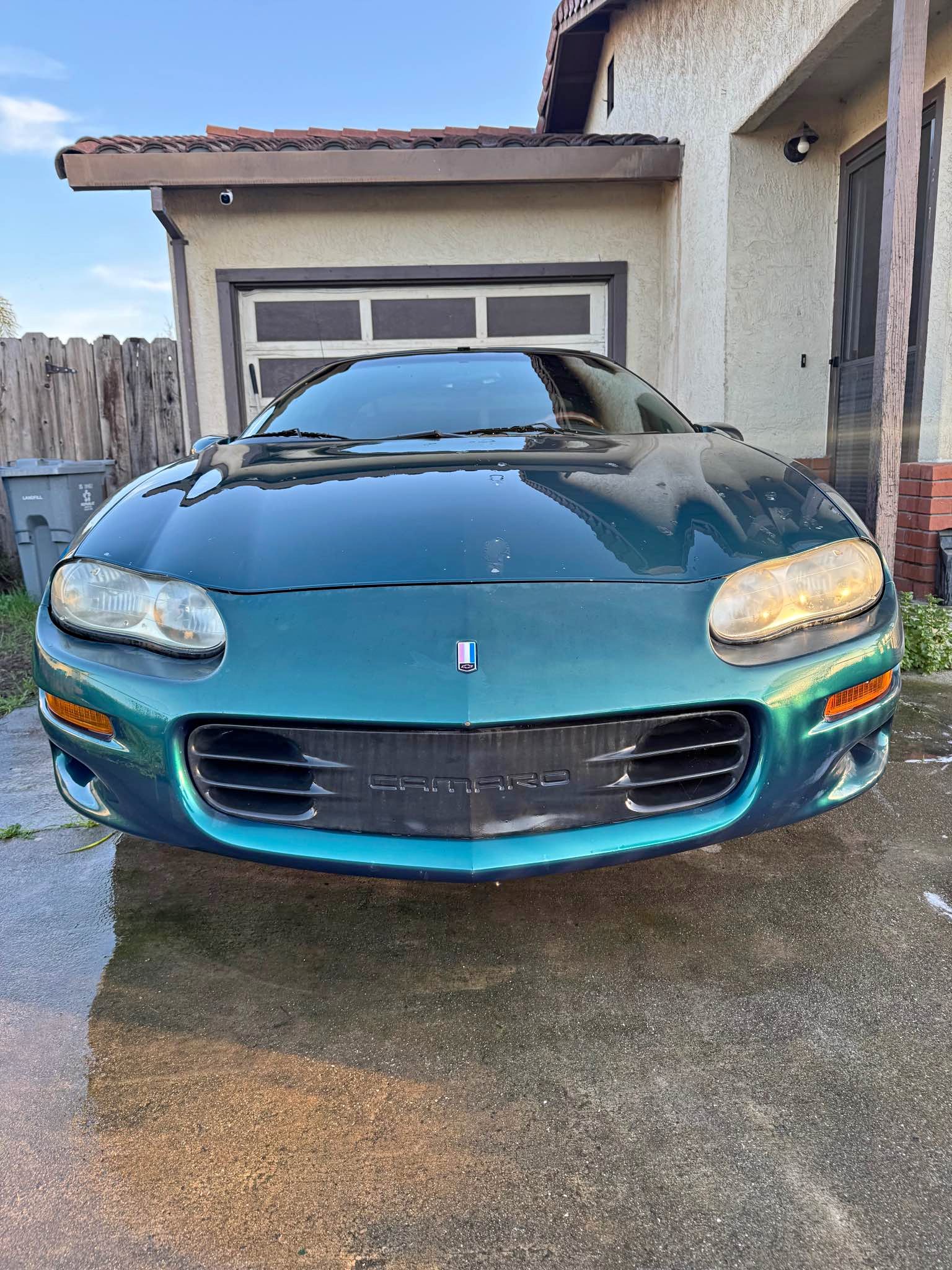 2001 Chevrolet Camaro - V6 3.8 L T top coupe(WONT START)