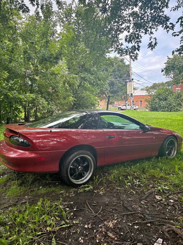 1997 Chevrolet Camaro - Coupe 2D