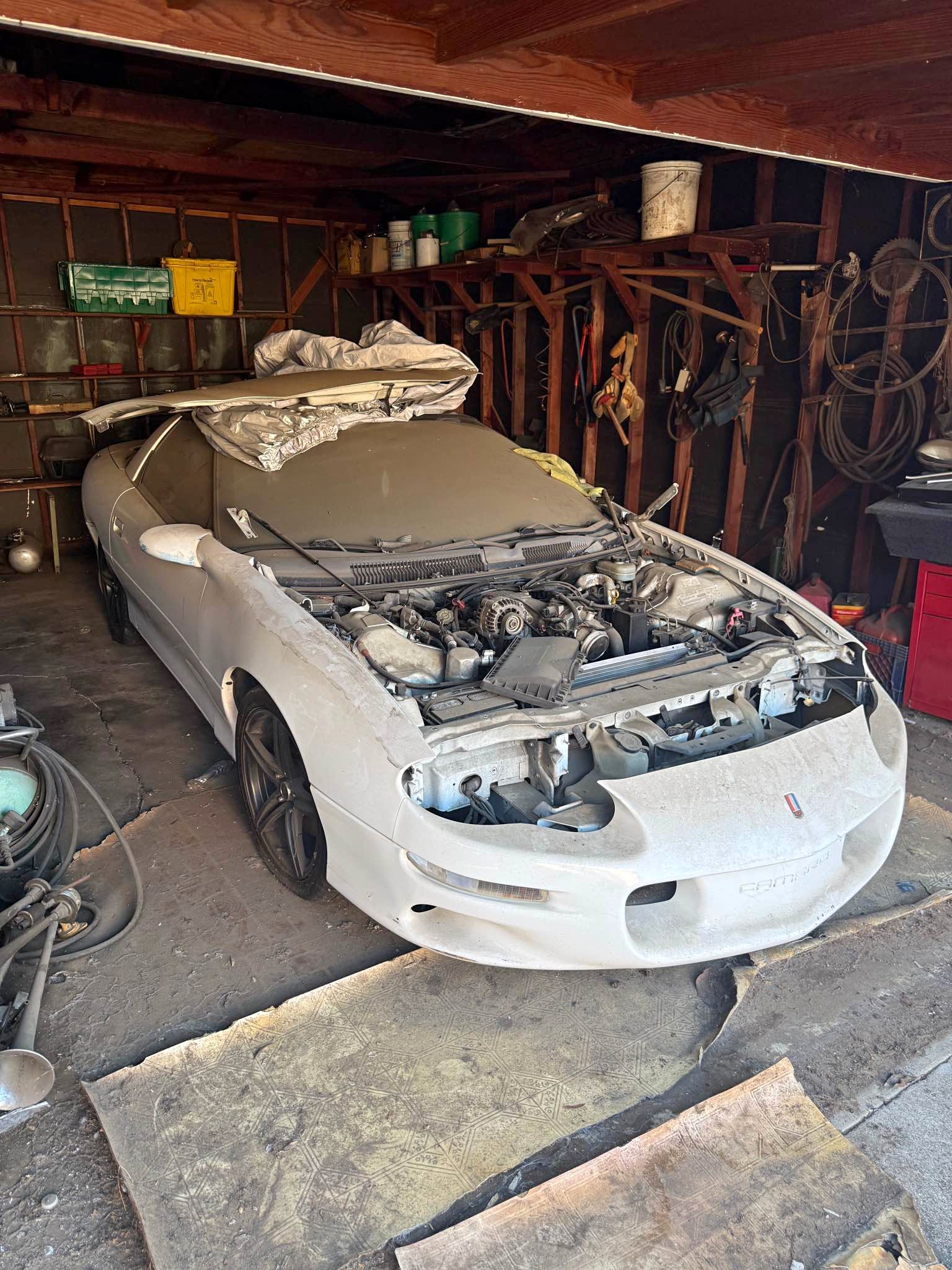 2001 Chevrolet Camaro - Rs