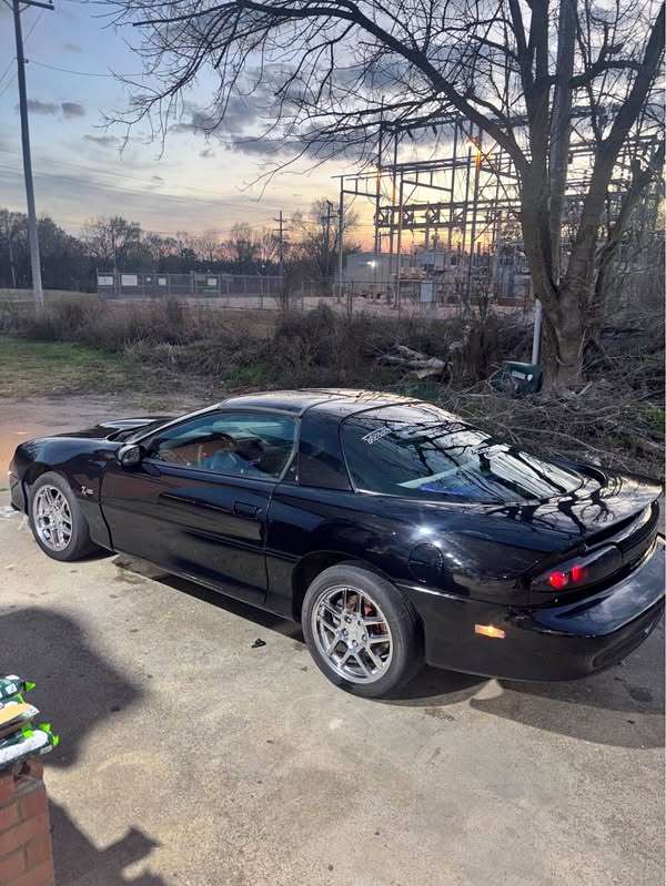 2001 Chevrolet Camaro - LS Coupe 2D