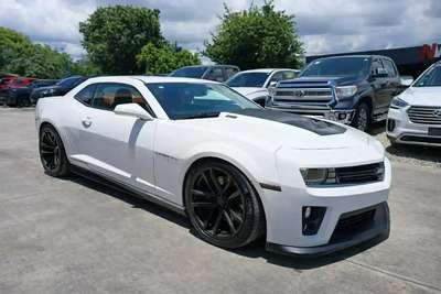 2010 Chevrolet Camaro ZL1 Kit, 6-Spd Manual, Touchscreen,...