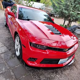 200,000 Miles * 2015 Chevrolet Camaro SS coup\u00e9. Excellent condition