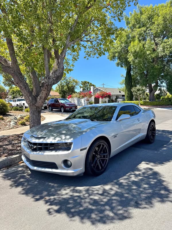 2011 Chevrolet Camaro - 2ss