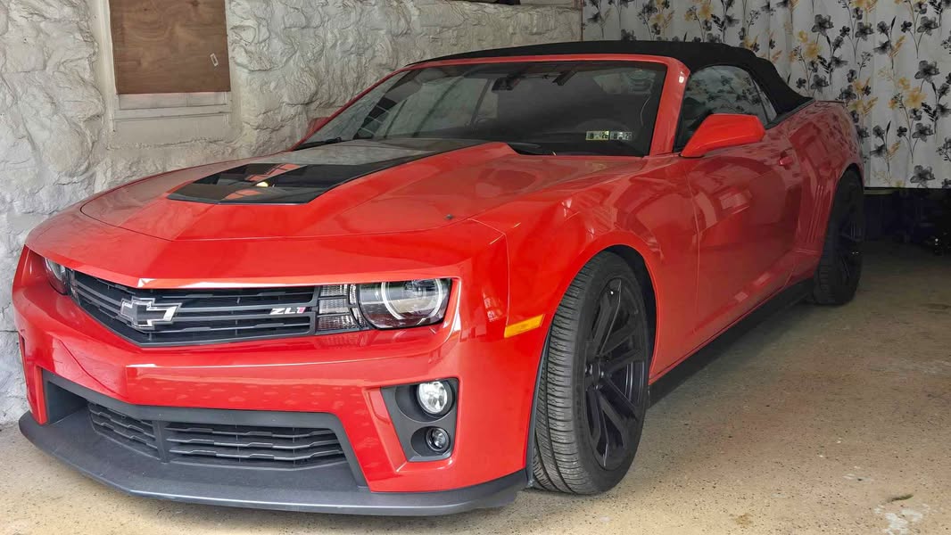 2013 Chevrolet Camaro - ZL1 Convertible 2D