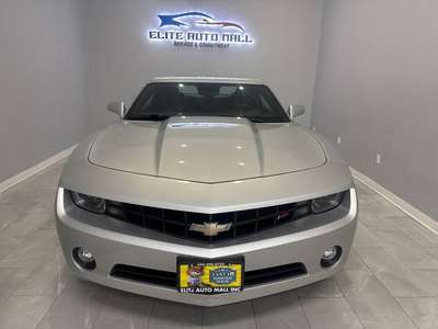 2011 Chevrolet Camaro LT 2dr Coupe w/2LT