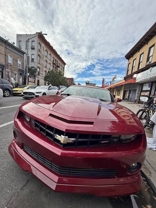 2011 Chevrolet Camaro - 2ss