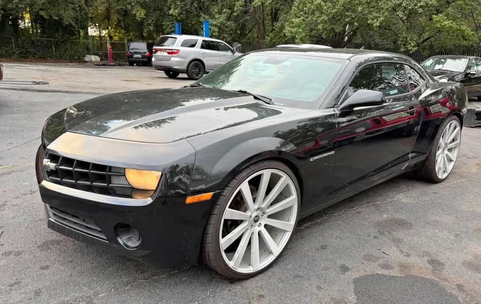 2011 Chevrolet Camaro - LS