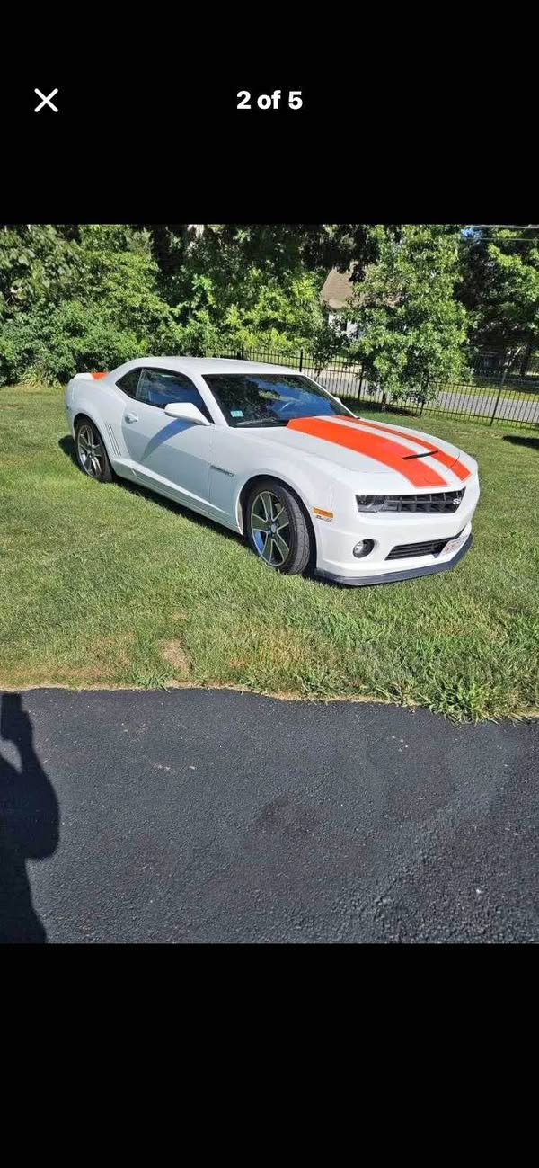 2011 Chevrolet Camaro - ZL465