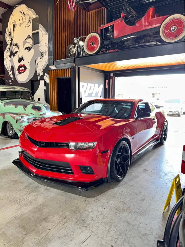 2015 Chevrolet Camaro - Z\/28 Coupe 2D