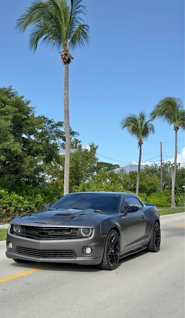 2013 Chevrolet Camaro - 2ss