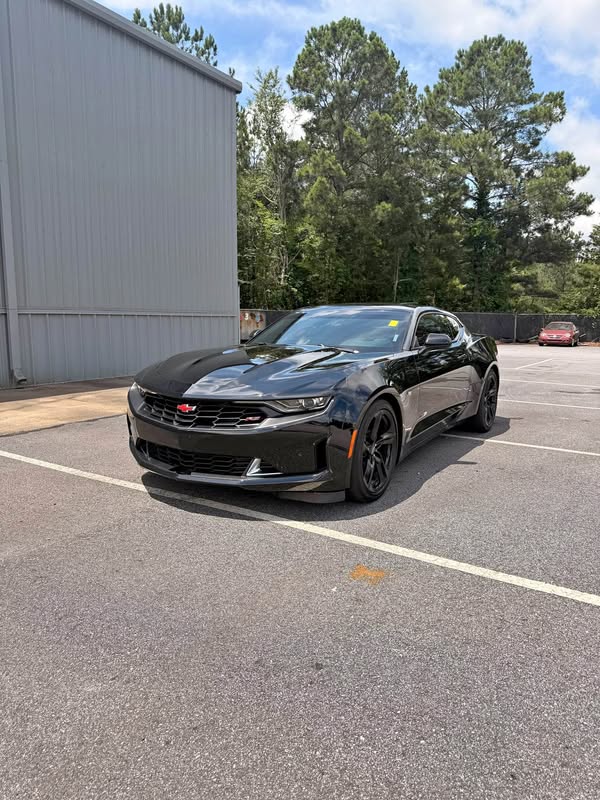 2023 Chevrolet Camaro - 2dr Cpe 1LT