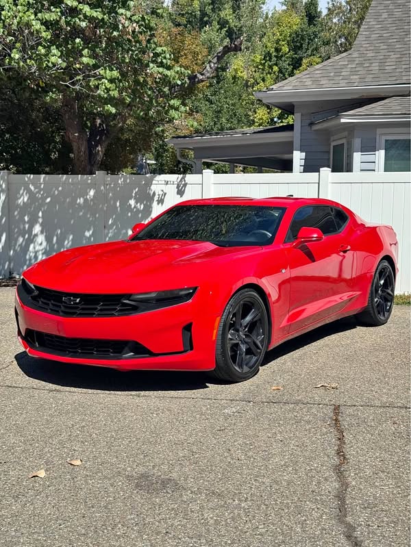 2020 Chevrolet Camaro - LT
