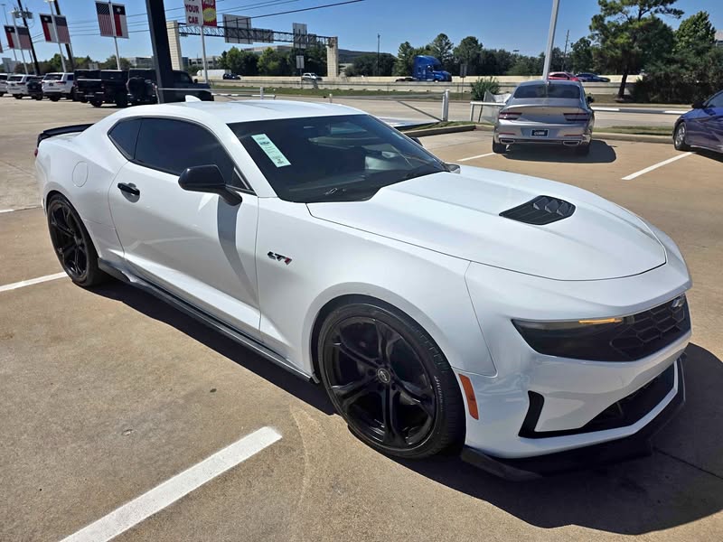 2023 Chevrolet Camaro - LT1 Coupe 2D