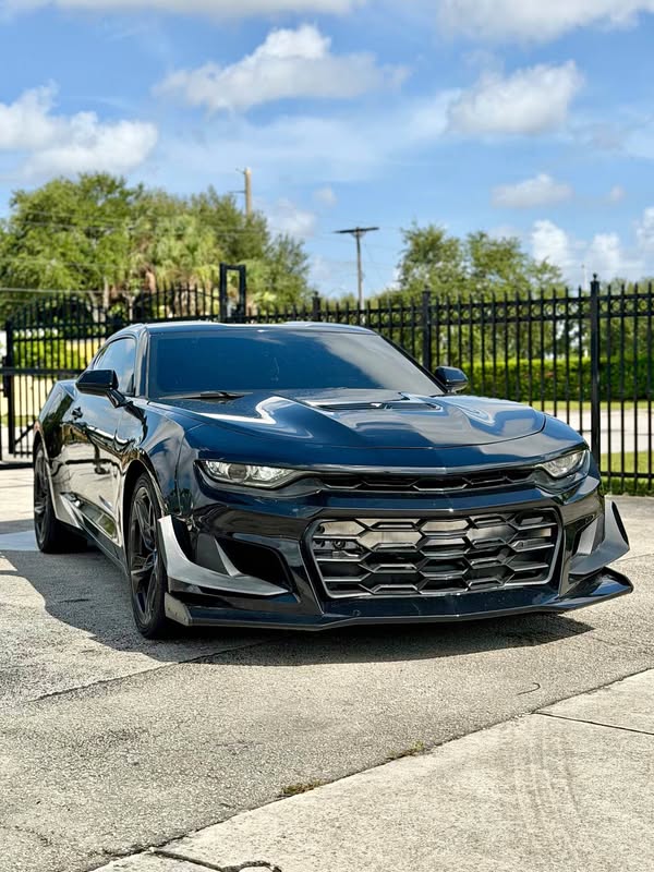 2023 Chevrolet Camaro - LT1