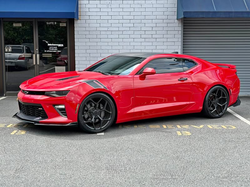 2016 Chevrolet Camaro - 2SS | 6 Speed | 96k Miles