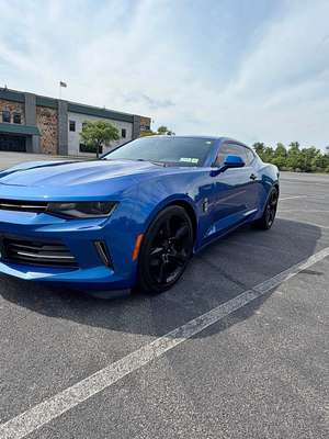 2017 Chevrolet Camaro - LT