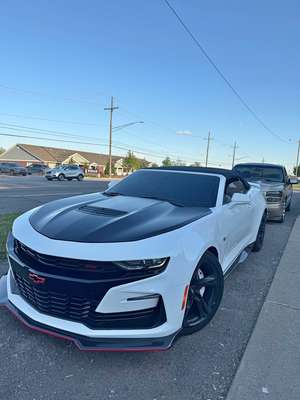 2019 Chevrolet Camaro - 2Ss