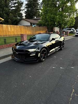 2019 Chevrolet Camaro - 1ss